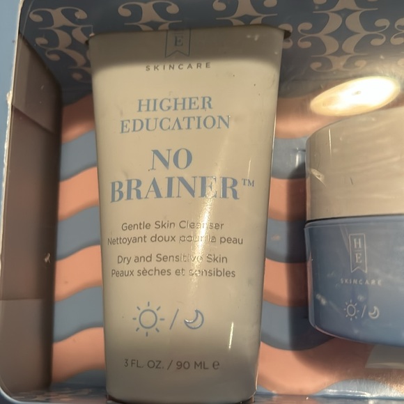 NIB Skin Care Repair Set by Higher Education - Picture 2 of 7